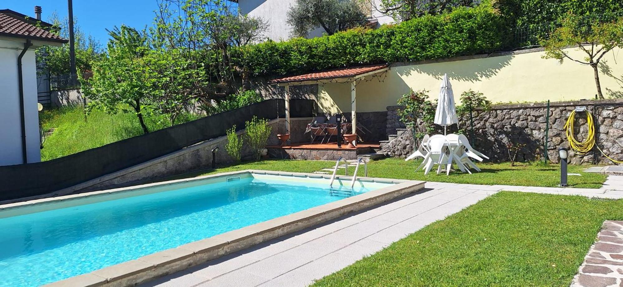 B&B Da Franca Camporgiano Exterior photo