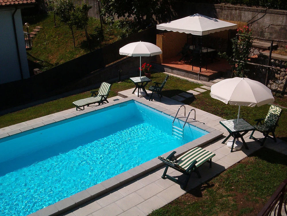 B&B Da Franca Camporgiano Exterior photo