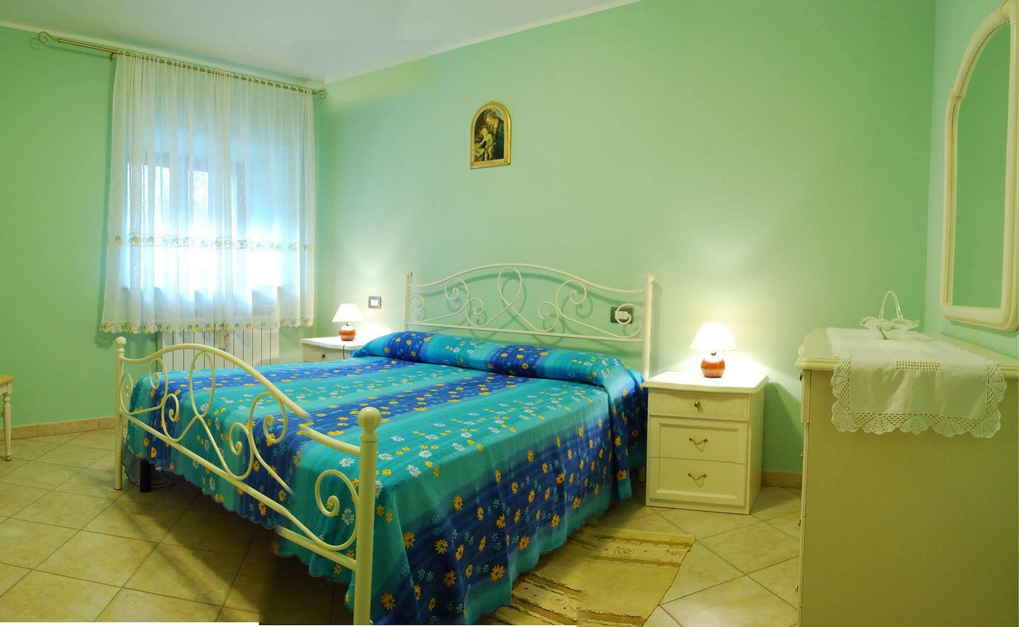 B&B Da Franca Camporgiano Exterior photo